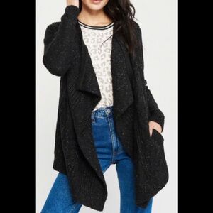 •Abercrombie & Fitch• Cardigan Sweater